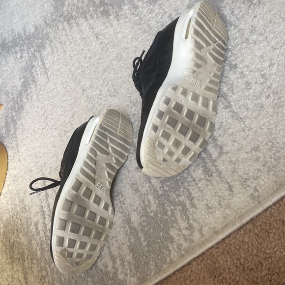 RARE All black leather Nike airmax Thea - Picture 7 of 7